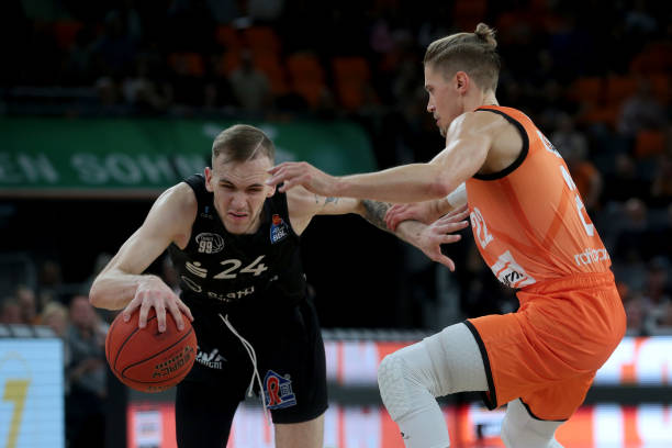 相信这份名 相信这份名